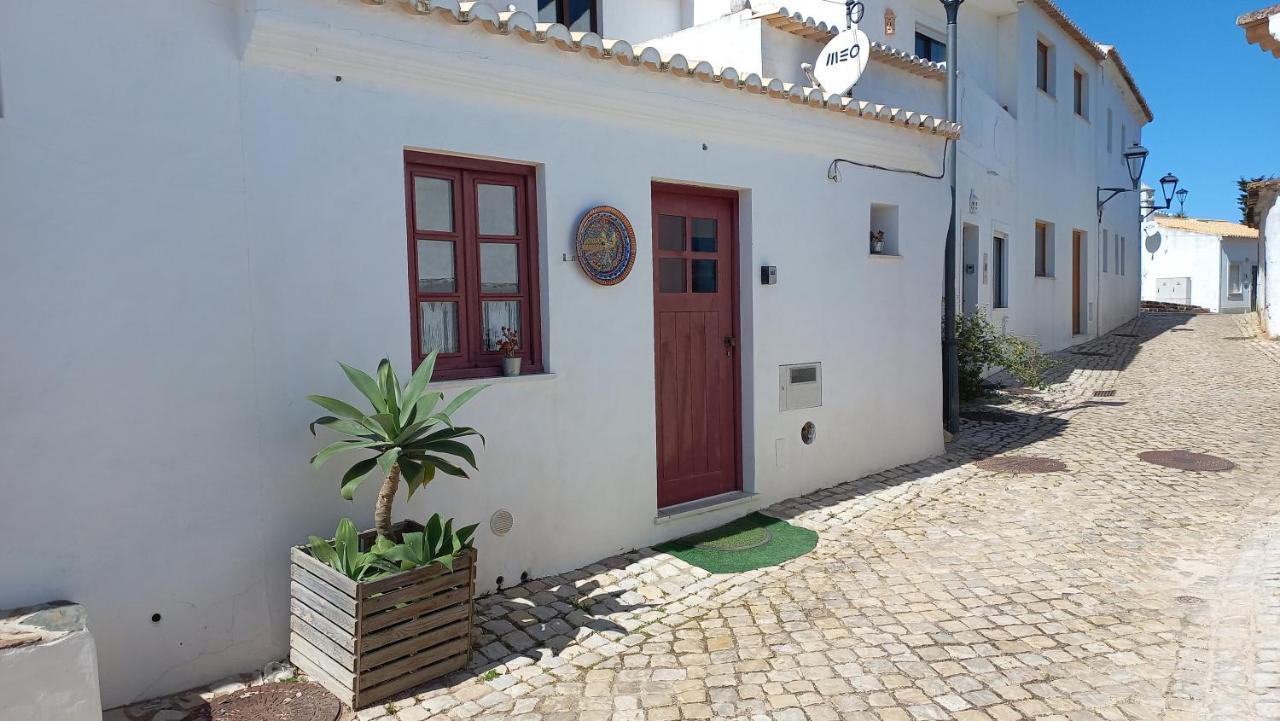 Casa Marreiros Holiday Home Вила-ду-Биспо Экстерьер фото